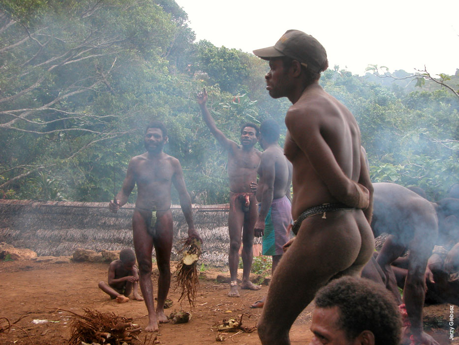 100529-053522_VanuatuD